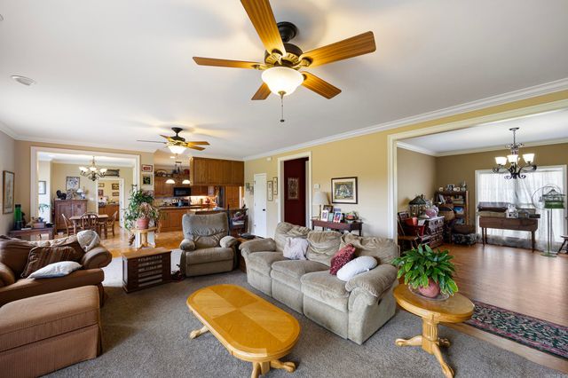 10418 East Gate Circle, Dardanelle, AR 72834