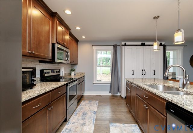 27050 Britt Ln, Dinwiddie, VA 23805