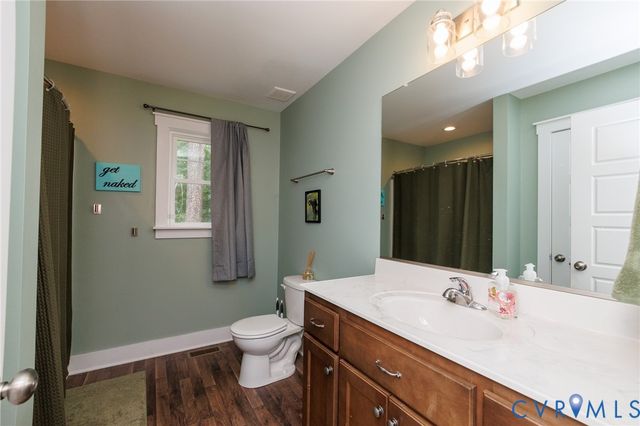 27050 Britt Ln, Dinwiddie, VA 23805