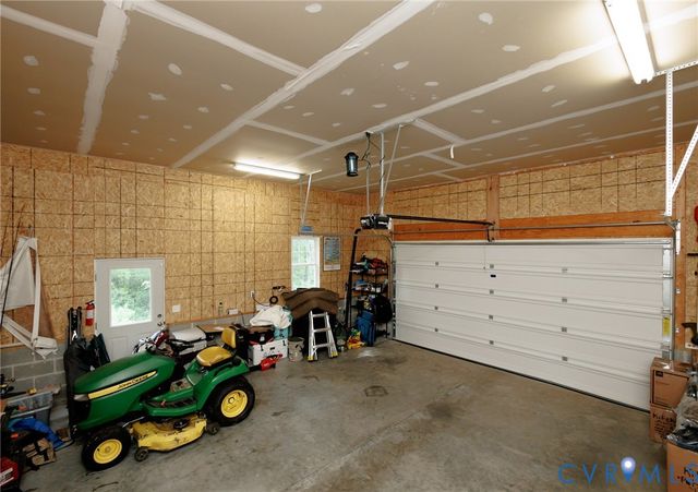 27050 Britt Ln, Dinwiddie, VA 23805