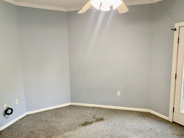 85 BRIDGEWATER Dr., Hattiesburg, MS 39402