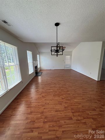 10910 Winterbourne Court, Charlotte, NC 28277