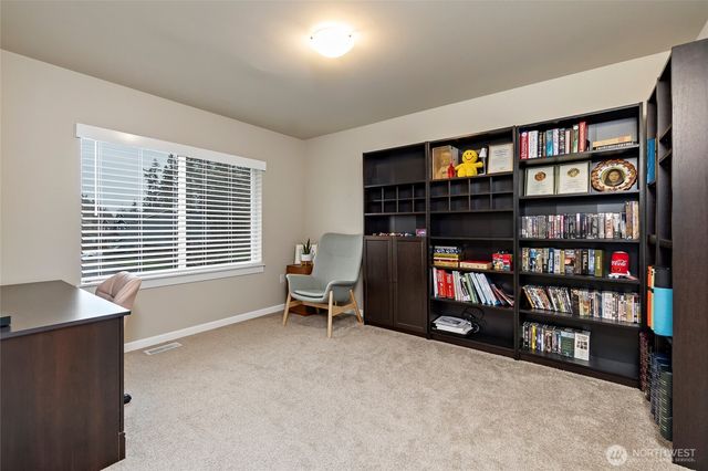 5627 145th Street Ct E, Puyallup, WA 98375