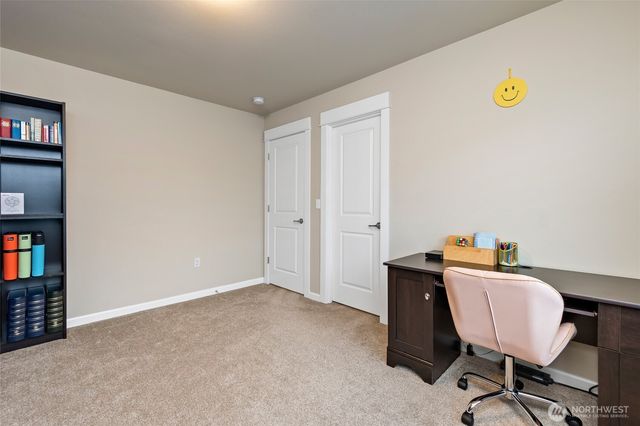 5627 145th Street Ct E, Puyallup, WA 98375