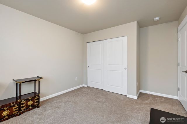 5627 145th Street Ct E, Puyallup, WA 98375