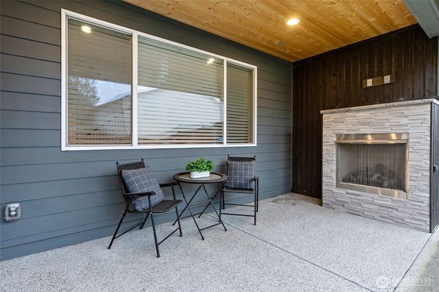 5627 145th Street Ct E, Puyallup, WA 98375