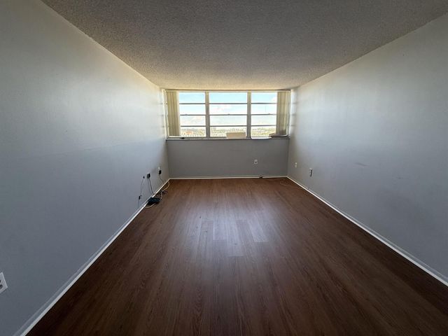 13155 Ixora Court 804, North Miami, FL 33181