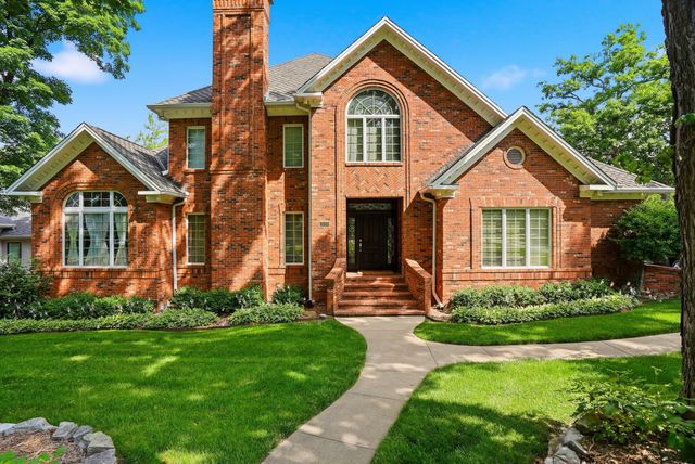 1009 LAKE POINT LN, Columbia, MO 65203