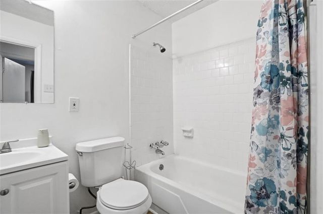405 King Arthur Court, Jonesboro, GA 30236