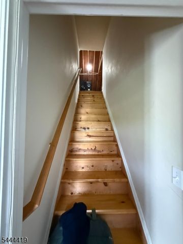 52 Highland Ave, Woodbridge Twp., NJ 08832