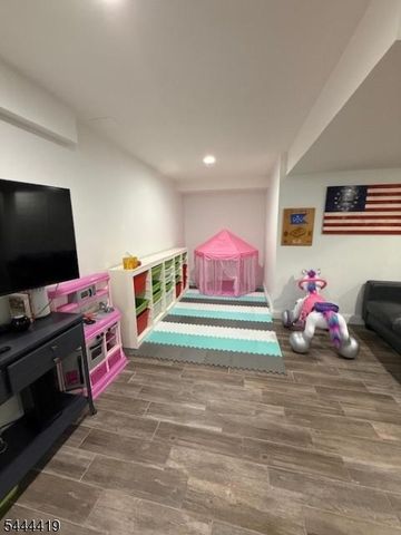 52 Highland Ave, Woodbridge Twp., NJ 08832