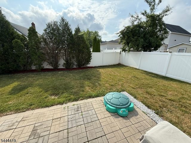 52 Highland Ave, Woodbridge Twp., NJ 08832