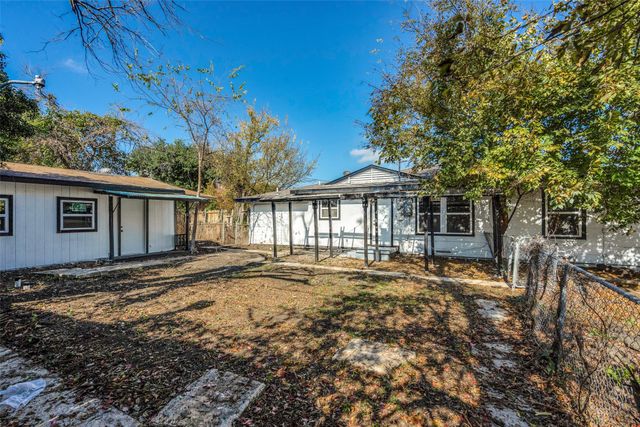 901 Woodleigh Drive, Mckinney, TX 75069