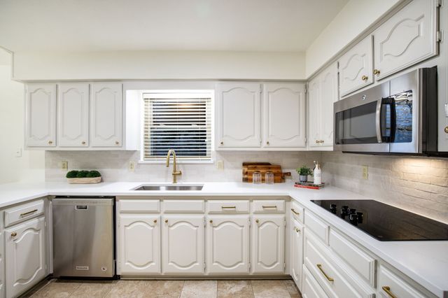 6634 Lovington Drive, Dallas, TX 75252