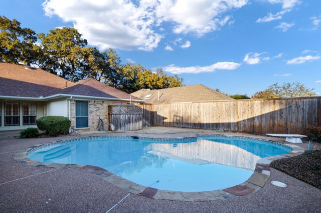 6634 Lovington Drive, Dallas, TX 75252