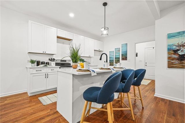 3925 Pine Shore Circle, Gainesville, GA 30501