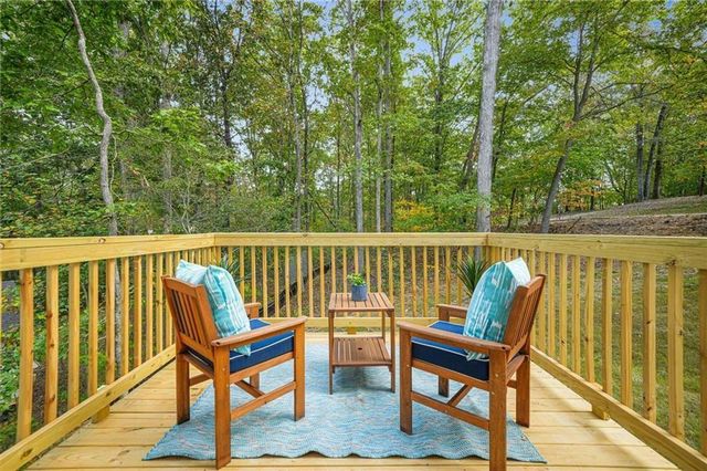 3925 Pine Shore Circle, Gainesville, GA 30501