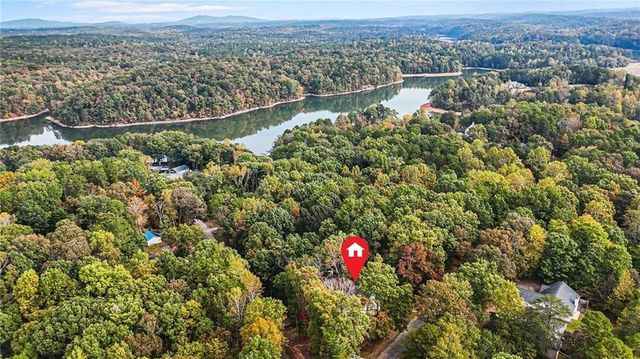 3925 Pine Shore Circle, Gainesville, GA 30501