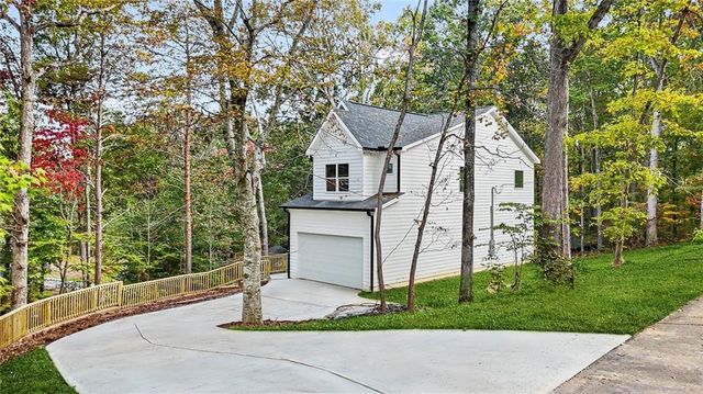 3925 Pine Shore Circle, Gainesville, GA 30501