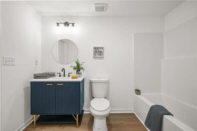 3925 Pine Shore Circle, Gainesville, GA 30501