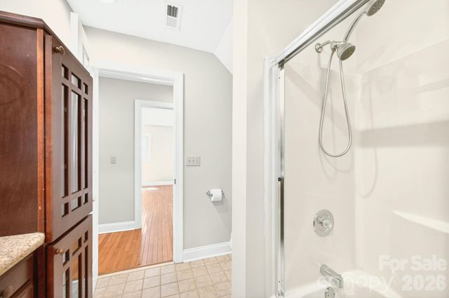 86 Distant View Drive, Asheville, NC 28803
