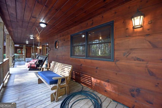 139 Deer Trail, Mineral Bluff, GA 30559