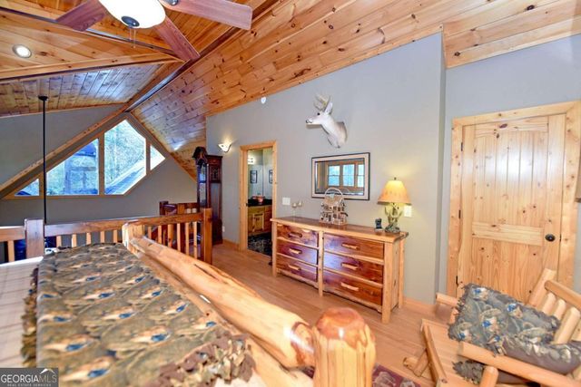 139 Deer Trail, Mineral Bluff, GA 30559