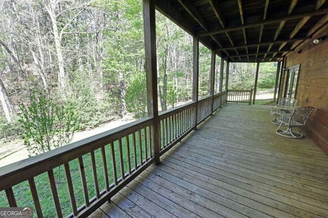 139 Deer Trail, Mineral Bluff, GA 30559