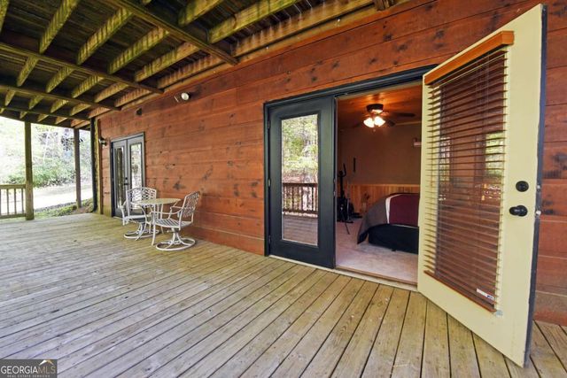 139 Deer Trail, Mineral Bluff, GA 30559