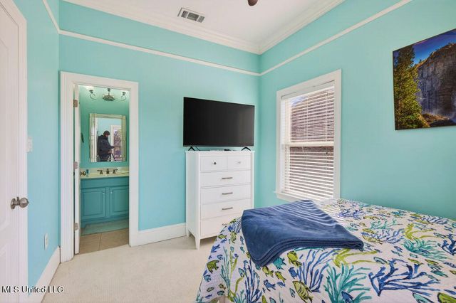 7 Oak Alley Lane, Long Beach, MS 39560