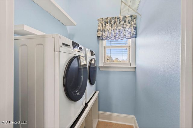 7 Oak Alley Lane, Long Beach, MS 39560