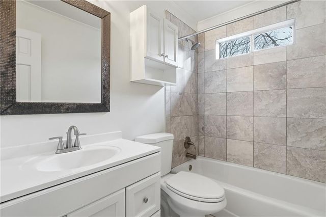 100 Stone Gate SE Way, Mableton, GA 30126