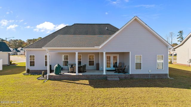 628 Megan Drive, Greenville, NC 27834
