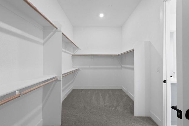 10220 Elara Way, Elk Grove, CA 95757