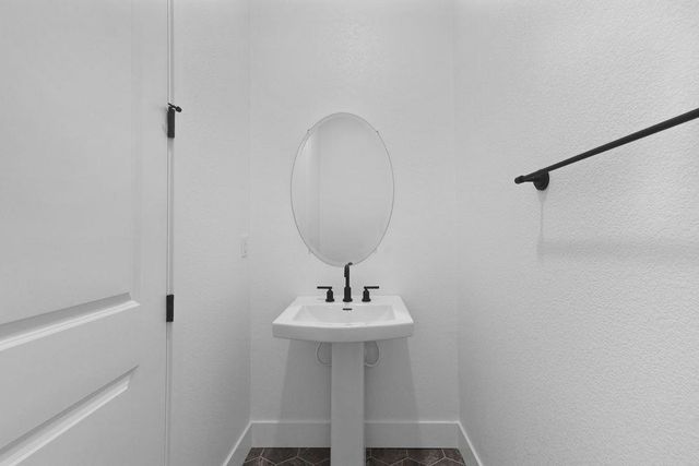 10220 Elara Way, Elk Grove, CA 95757