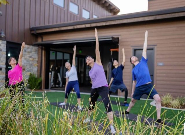 10220 Elara Way, Elk Grove, CA 95757