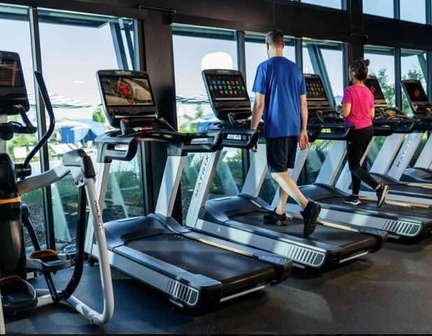 10220 Elara Way, Elk Grove, CA 95757