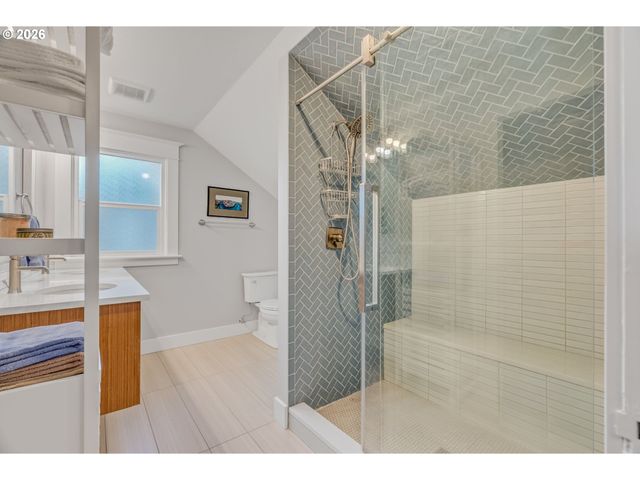 3116 Ne 58TH Ave, Portland, OR 97213