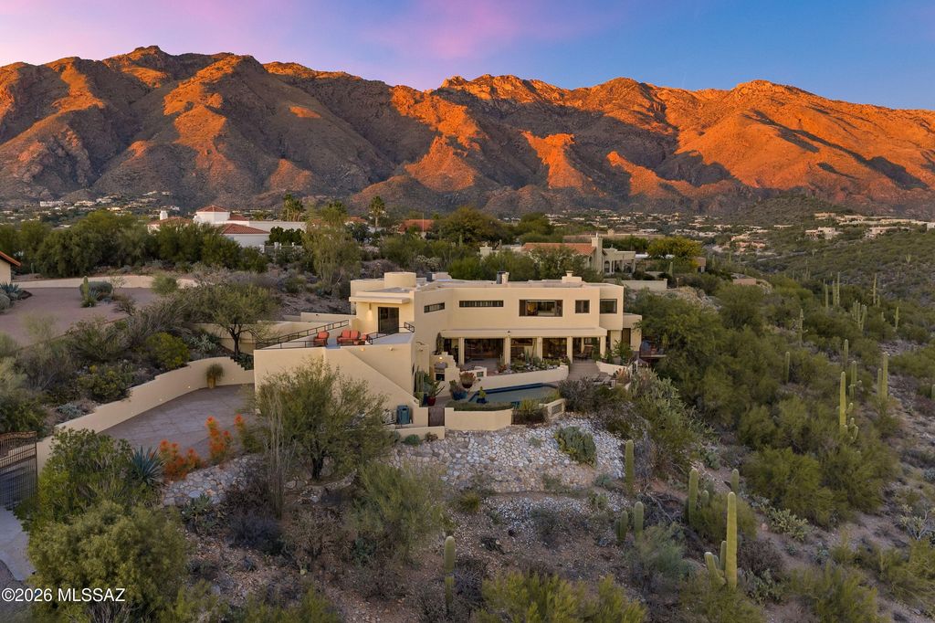 5936 N Via Verdosa, Tucson, AZ 85750