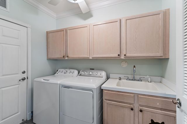 112 Hidden Hollow Drive, Palm Beach Gardens, FL 33418