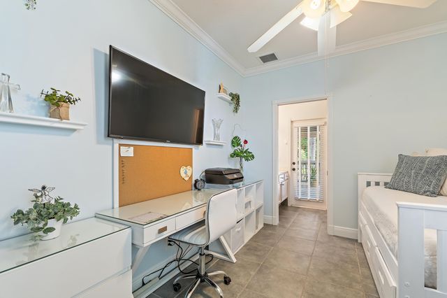 112 Hidden Hollow Drive, Palm Beach Gardens, FL 33418