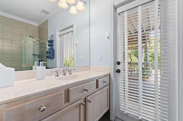 112 Hidden Hollow Drive, Palm Beach Gardens, FL 33418