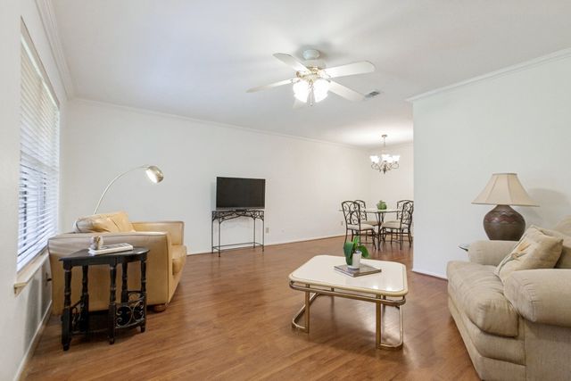 13844 Methuen Green Lane, Dallas, TX 75240