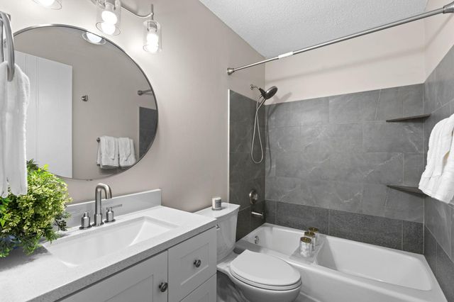 4936 Poppy Lane, Edina, MN 55435