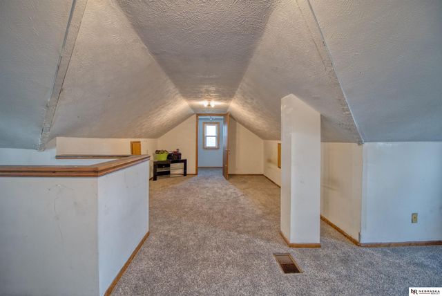 1225 James Street, Plattsmouth, NE 68048