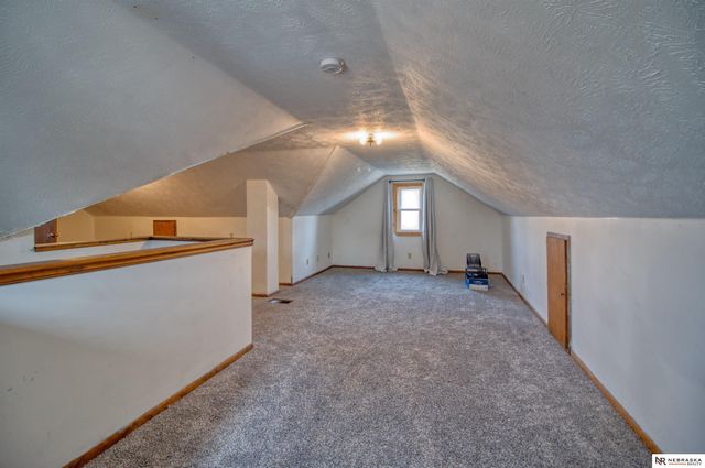 1225 James Street, Plattsmouth, NE 68048