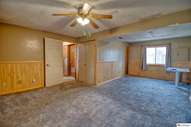 1225 James Street, Plattsmouth, NE 68048