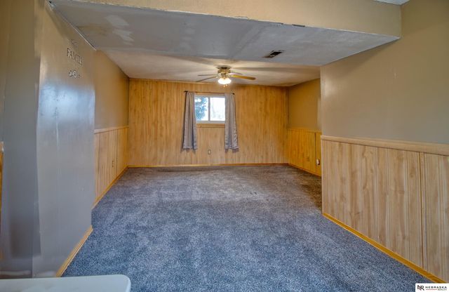 1225 James Street, Plattsmouth, NE 68048