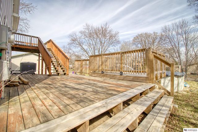 1225 James Street, Plattsmouth, NE 68048