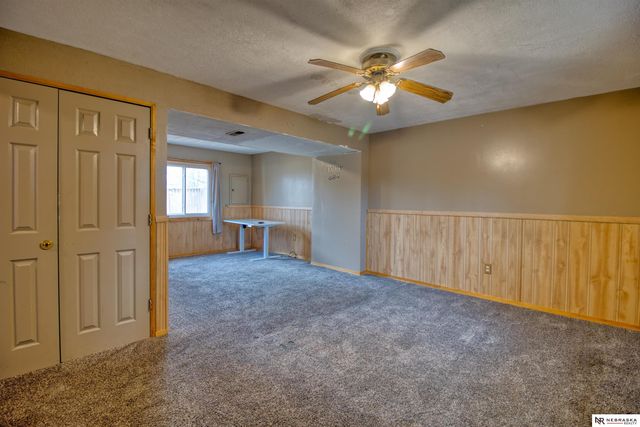 1225 James Street, Plattsmouth, NE 68048